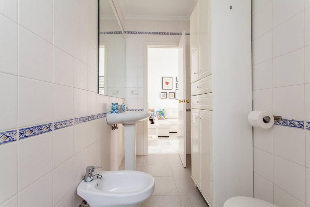 Hostly Rivero 2B Center-Fibre-Communal Terrace-Parking Optional-Cless Sevilha Exterior foto